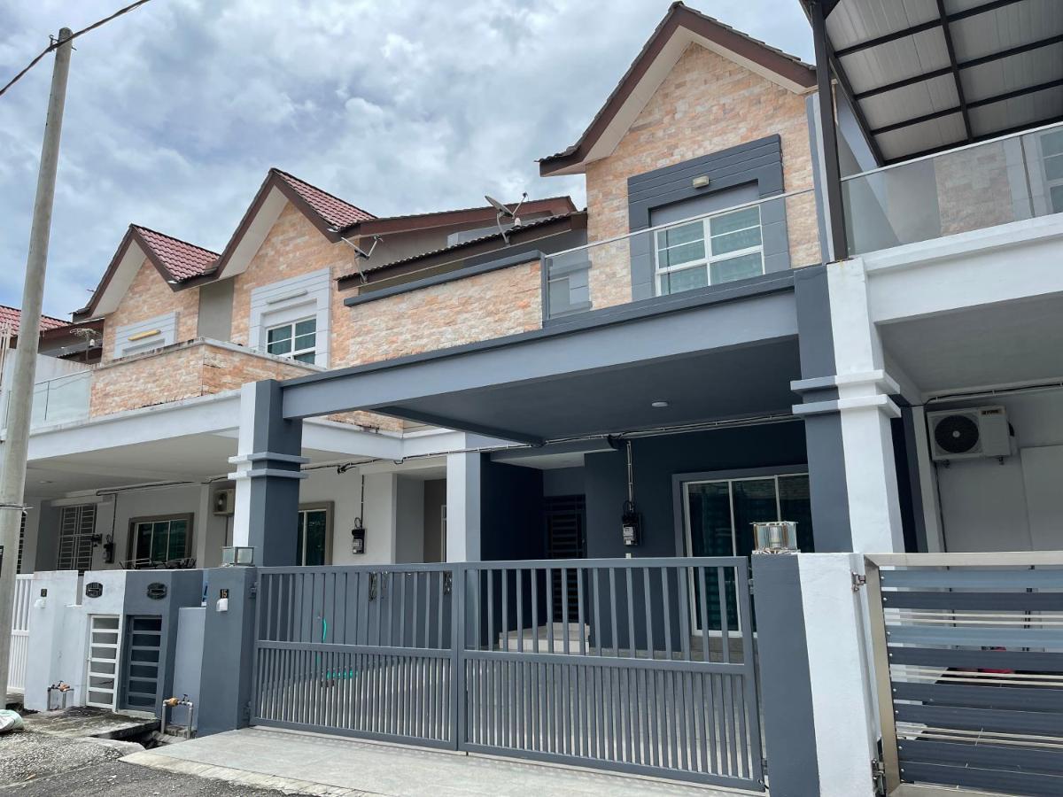 קואה Langkawi Cozy Holiday Home At Taman Simfoni By Zervin מראה חיצוני תמונה