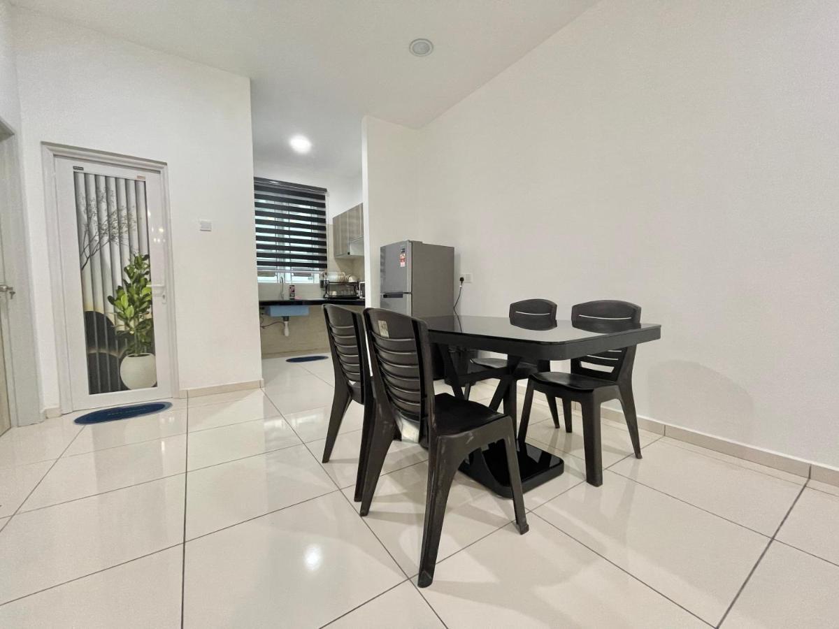 קואה Langkawi Cozy Holiday Home At Taman Simfoni By Zervin מראה חיצוני תמונה