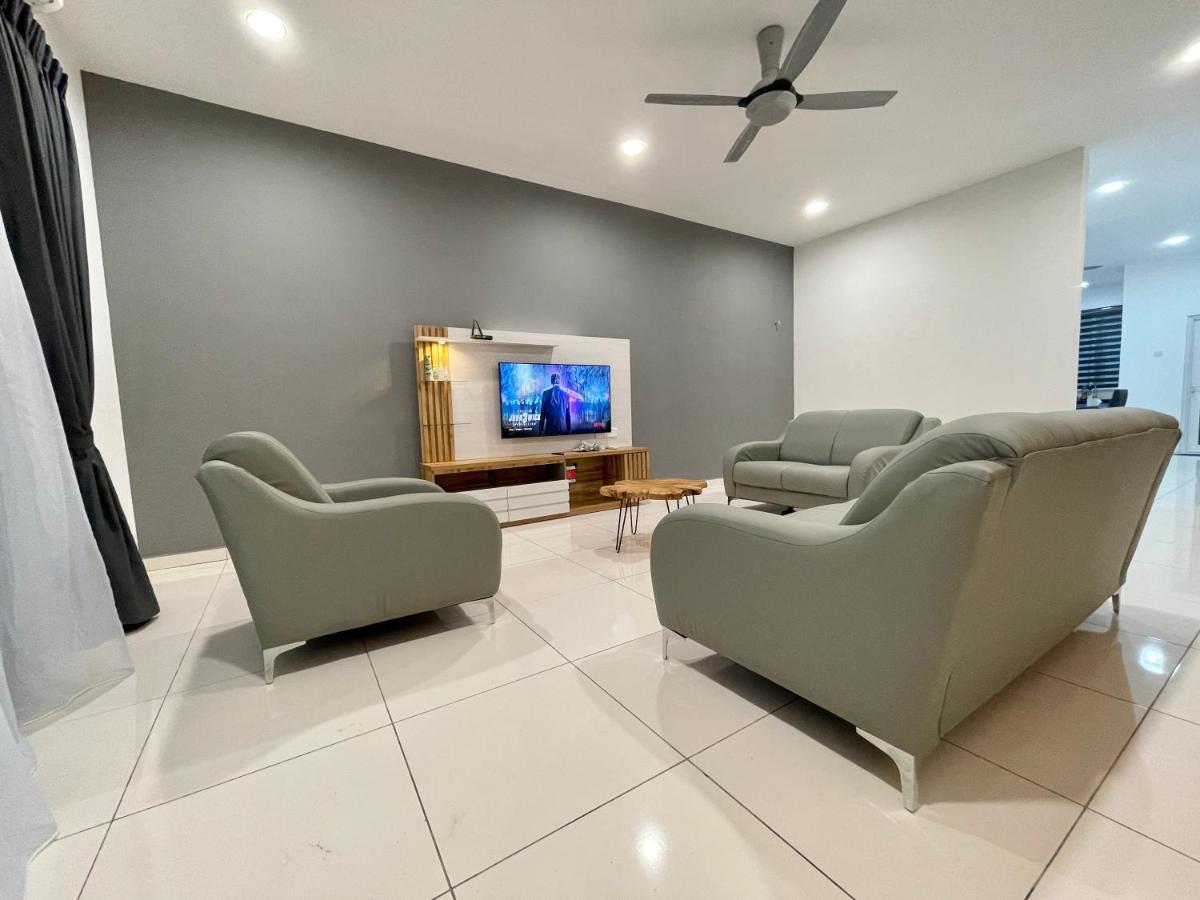 קואה Langkawi Cozy Holiday Home At Taman Simfoni By Zervin מראה חיצוני תמונה